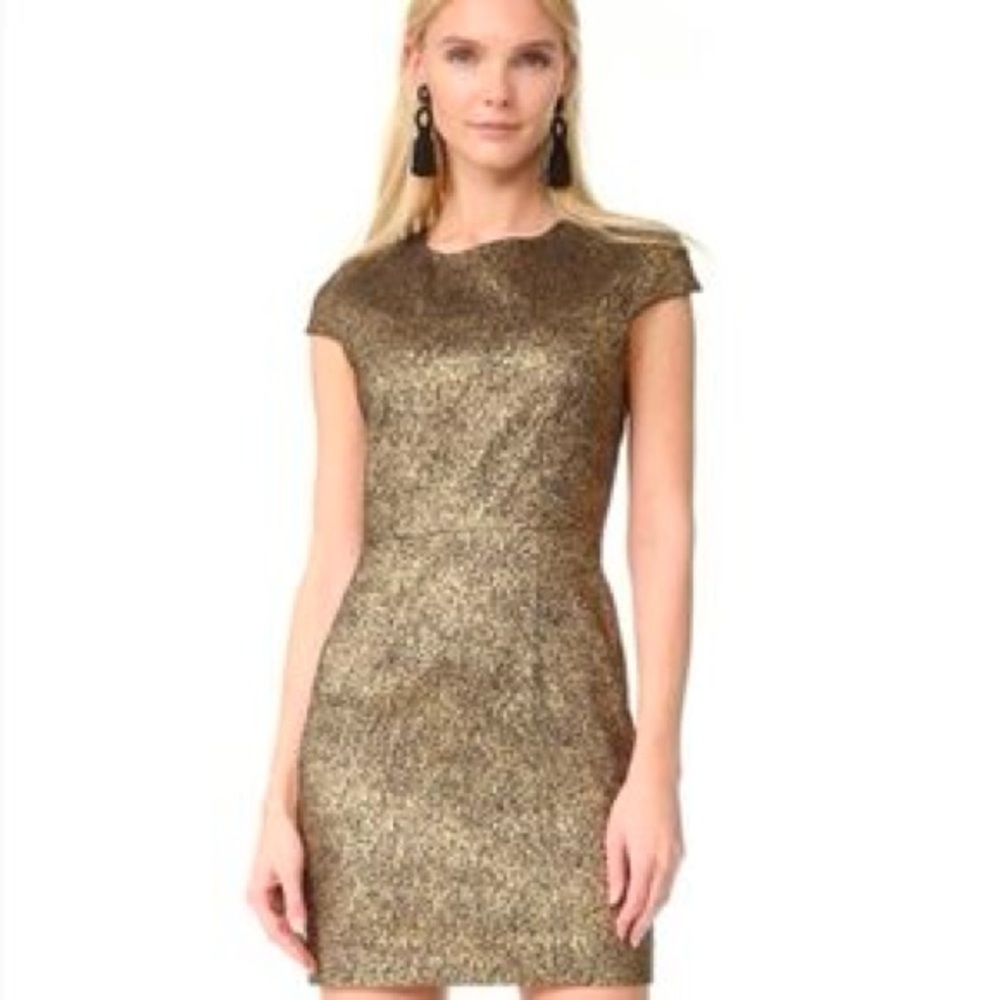 DIANE VON FURSTENBERG NWT Metallic Gold Hadlie Two Sheath Cap Sleeve Dress